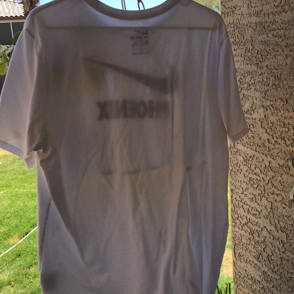 Nike t shirt - Picture 2 of 2